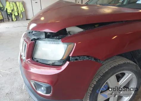 2014 Jeep Compass High Altitude из США, поврежденный, VIN 1C4NJCEA3ED758128